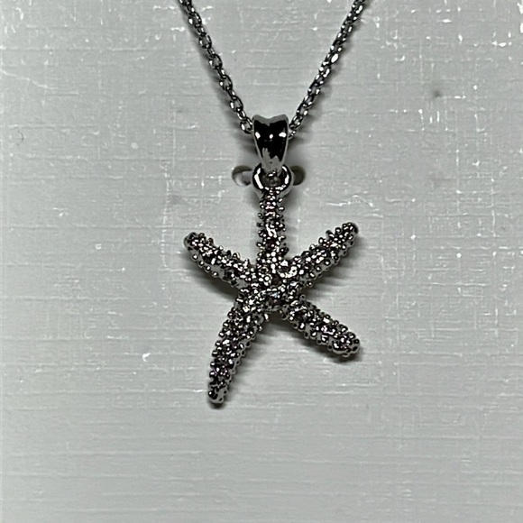 Starfish Necklace & Earrings Set - Picture 3 of 9